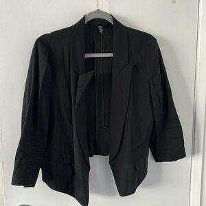 Black Kenneth Cole 3/4 sleeve blazer